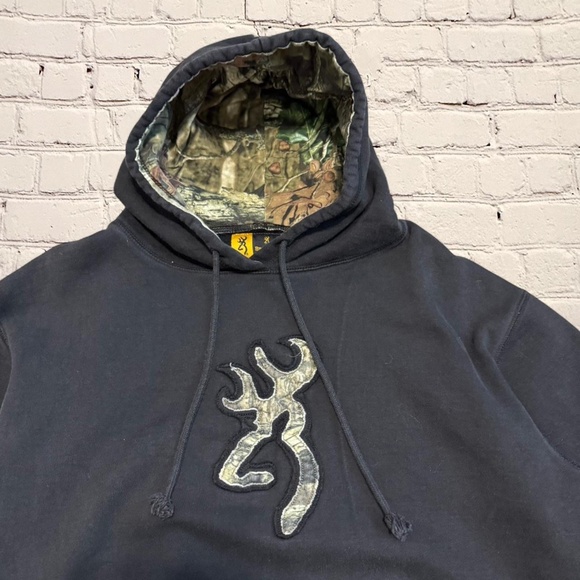 Browning Men"s Buckmark Camo Hoodie - Picture 3 of 4